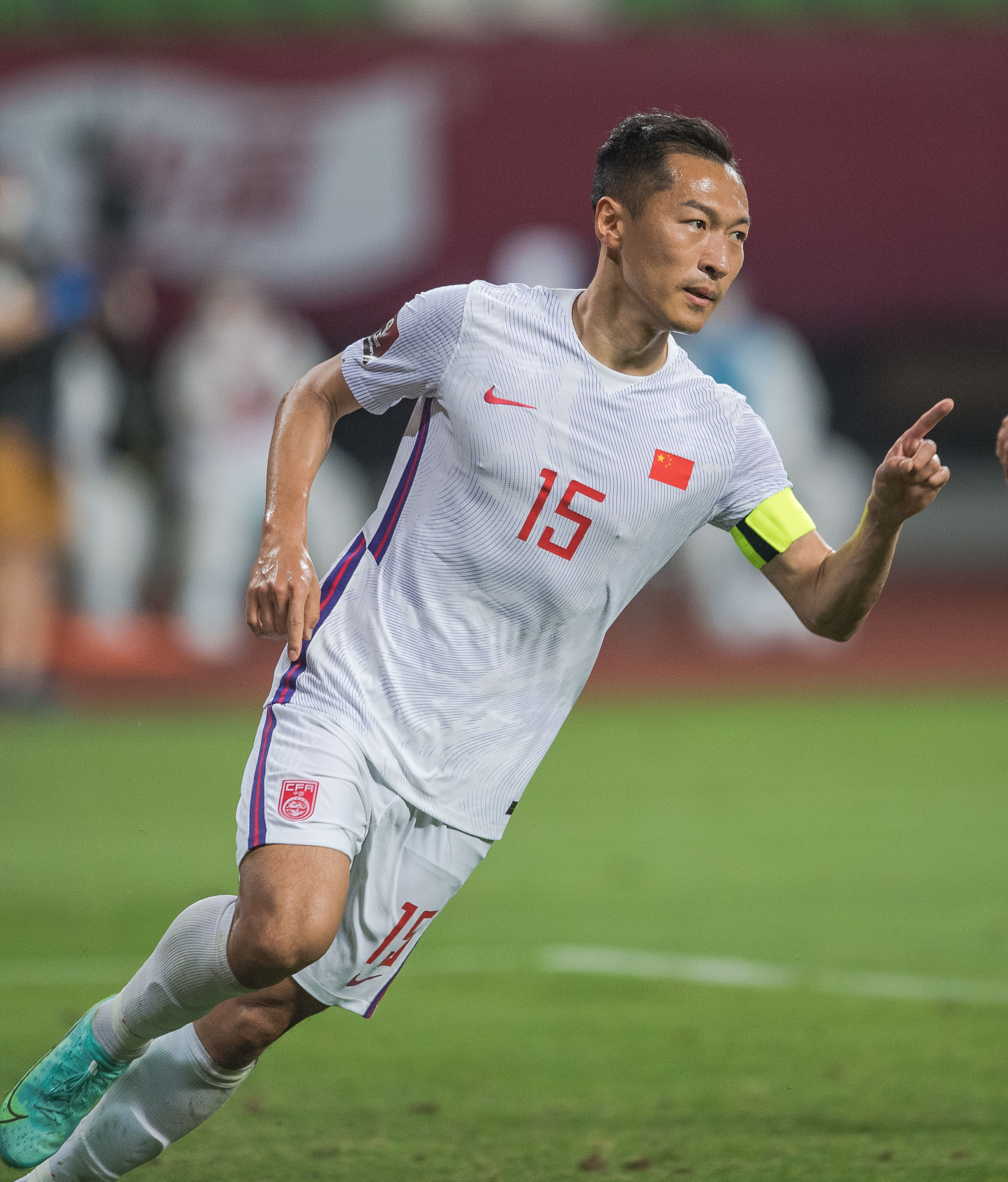 足球——世预赛:中国队胜关岛队(5)