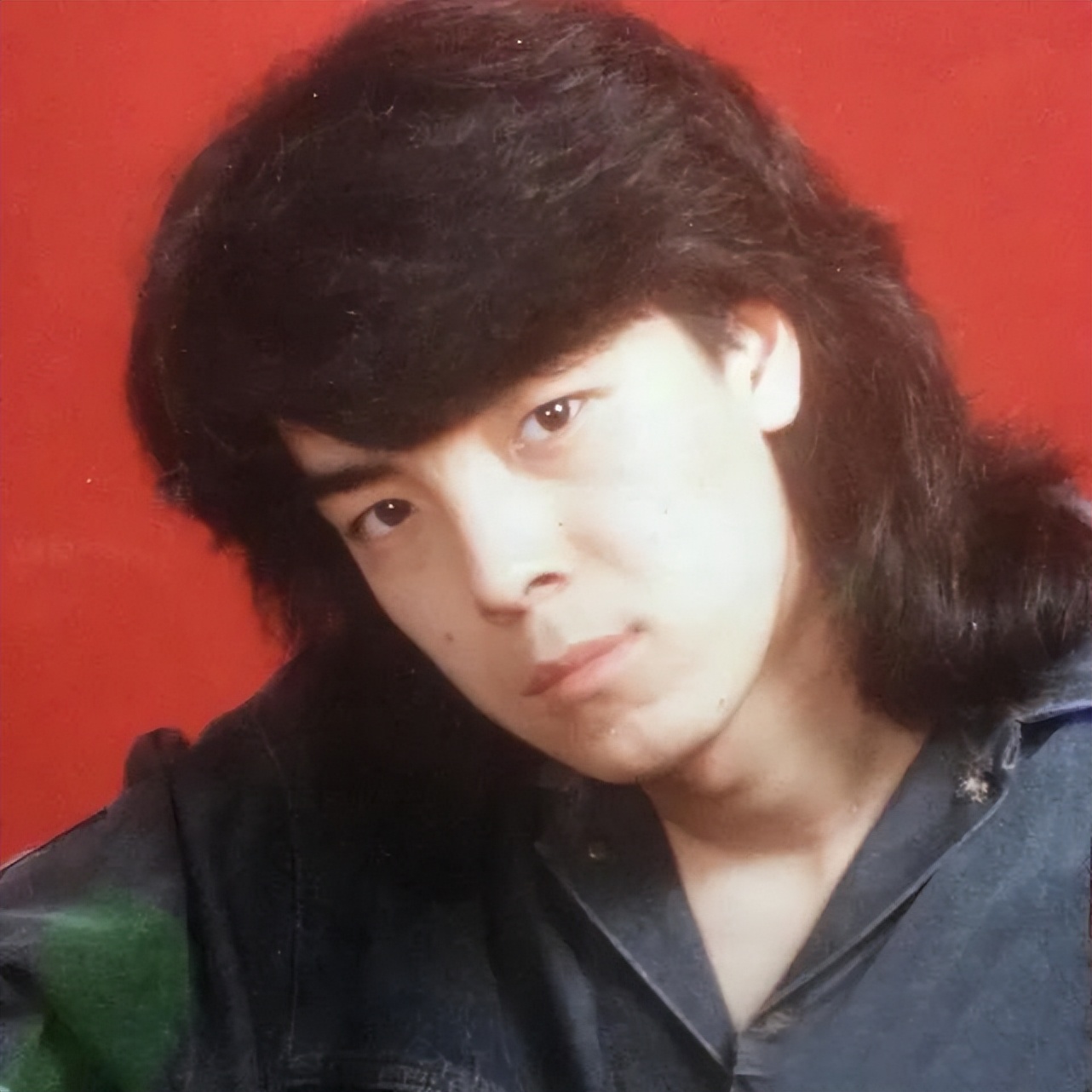 海一天:2段婚姻,娇妻比他小12岁,不介意2婚的妻子还有孩子