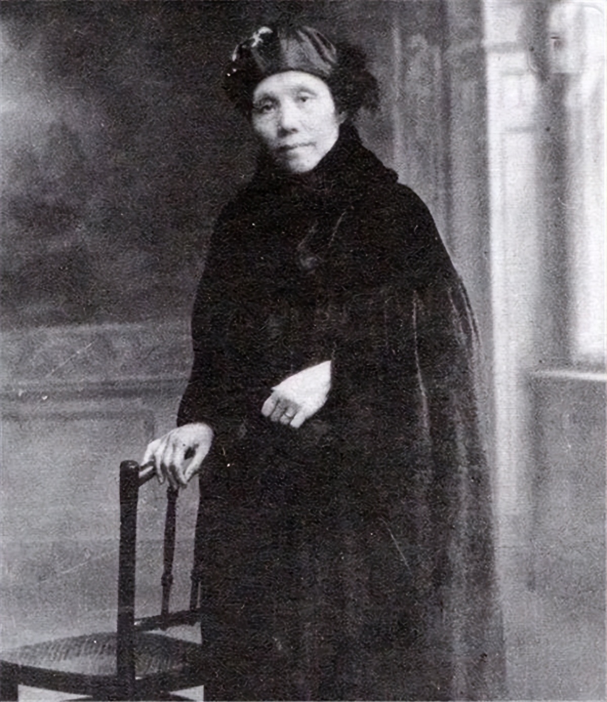 一位传奇的老太太