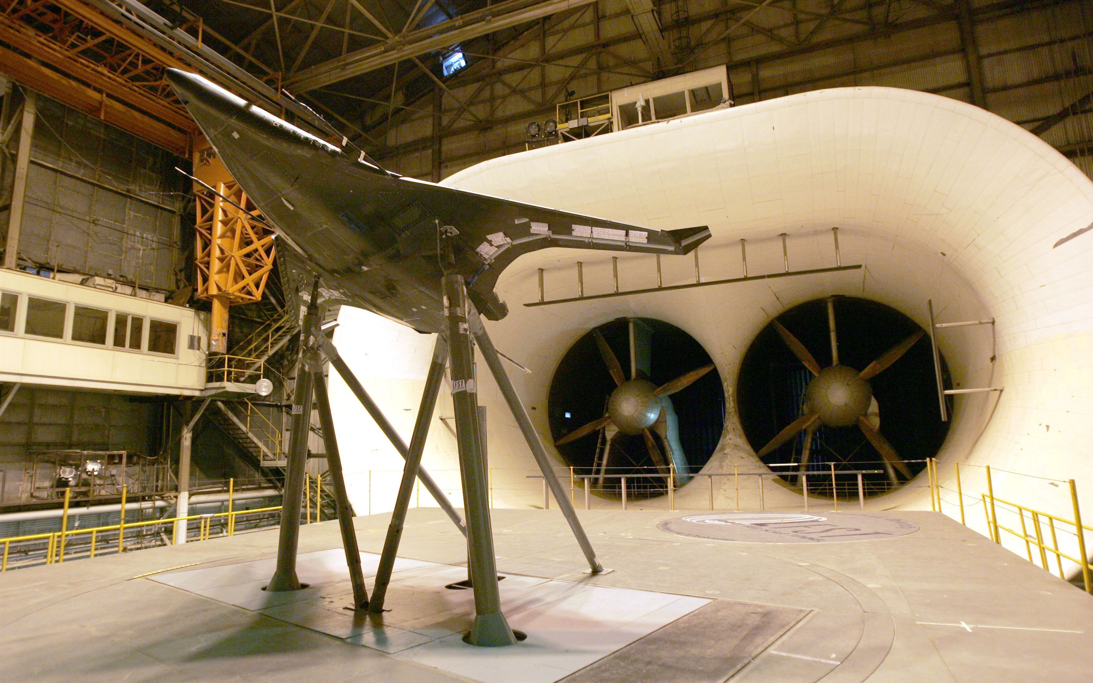 张志敏:直接逼退美机美舰是中国式亮剑,美政客用代理人搞中国图谋正落