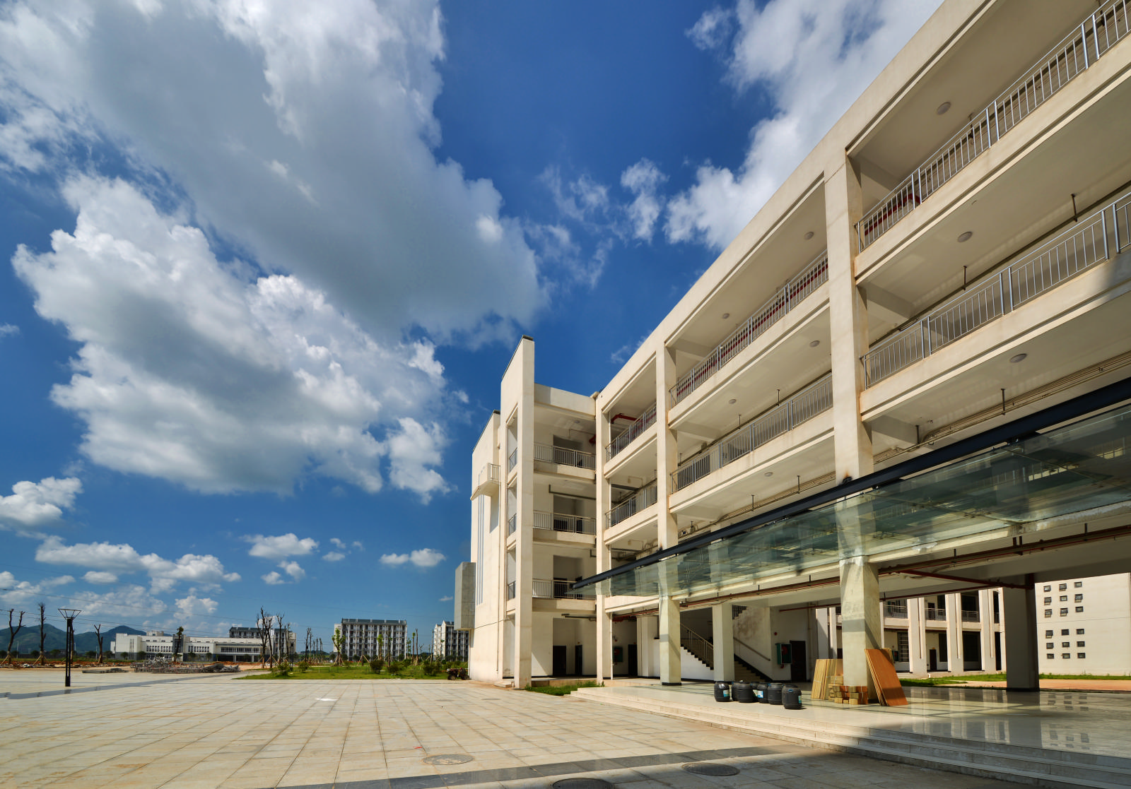 广西科技学院 baijiahao.baidu.com