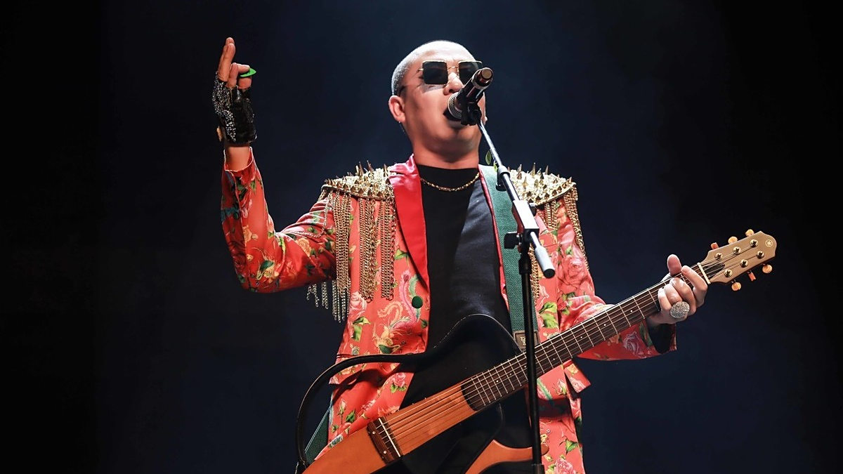 二手玫瑰要当爱豆节目的导师了?网友:美妆导师吧!