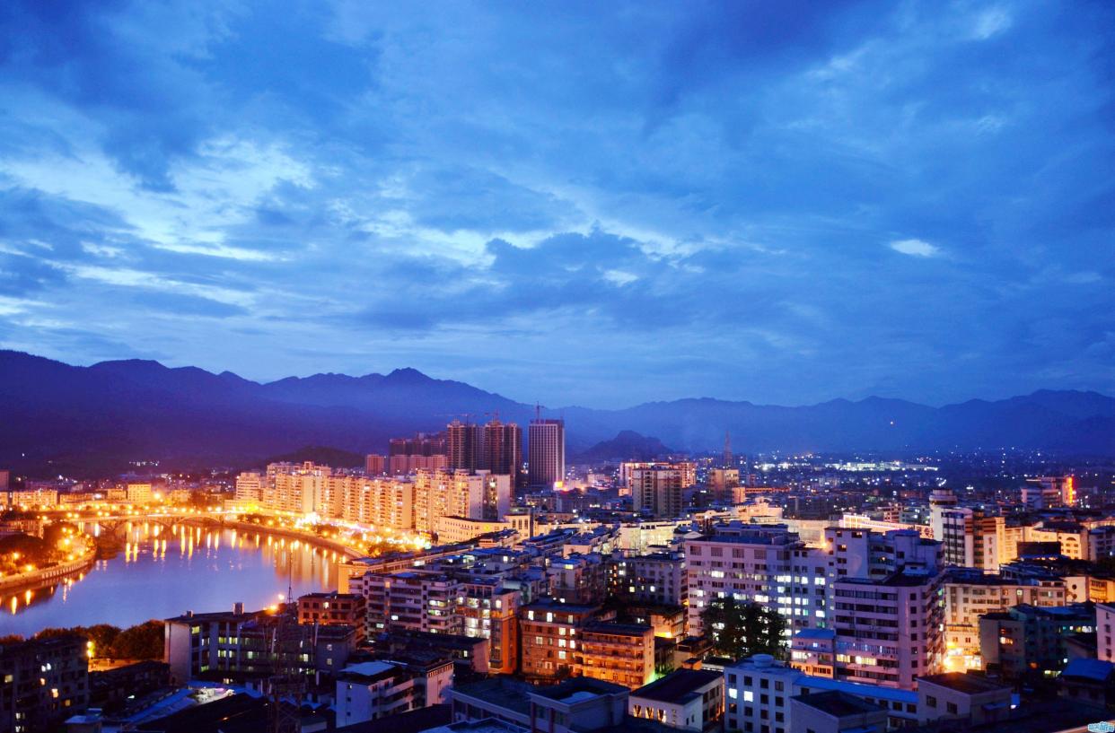 爱"生病"敛财,原韶关乐昌市委书记李维员将于明年出狱