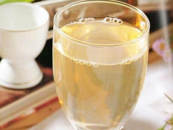 女人吃蜂蜜的10大好处,每天一勺蜂蜜,身体会悄悄发生这些改变!