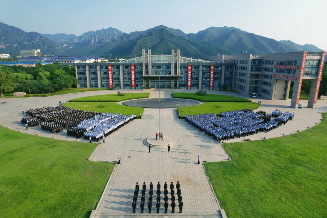 北京警官学院图片