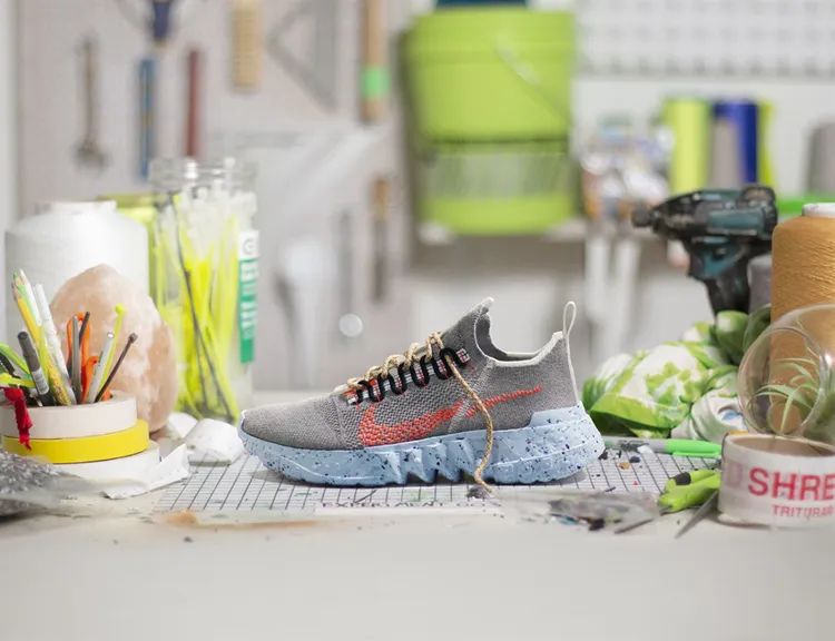 nike变废为宝,超像火星鞋!喜欢的朋友可以入手了