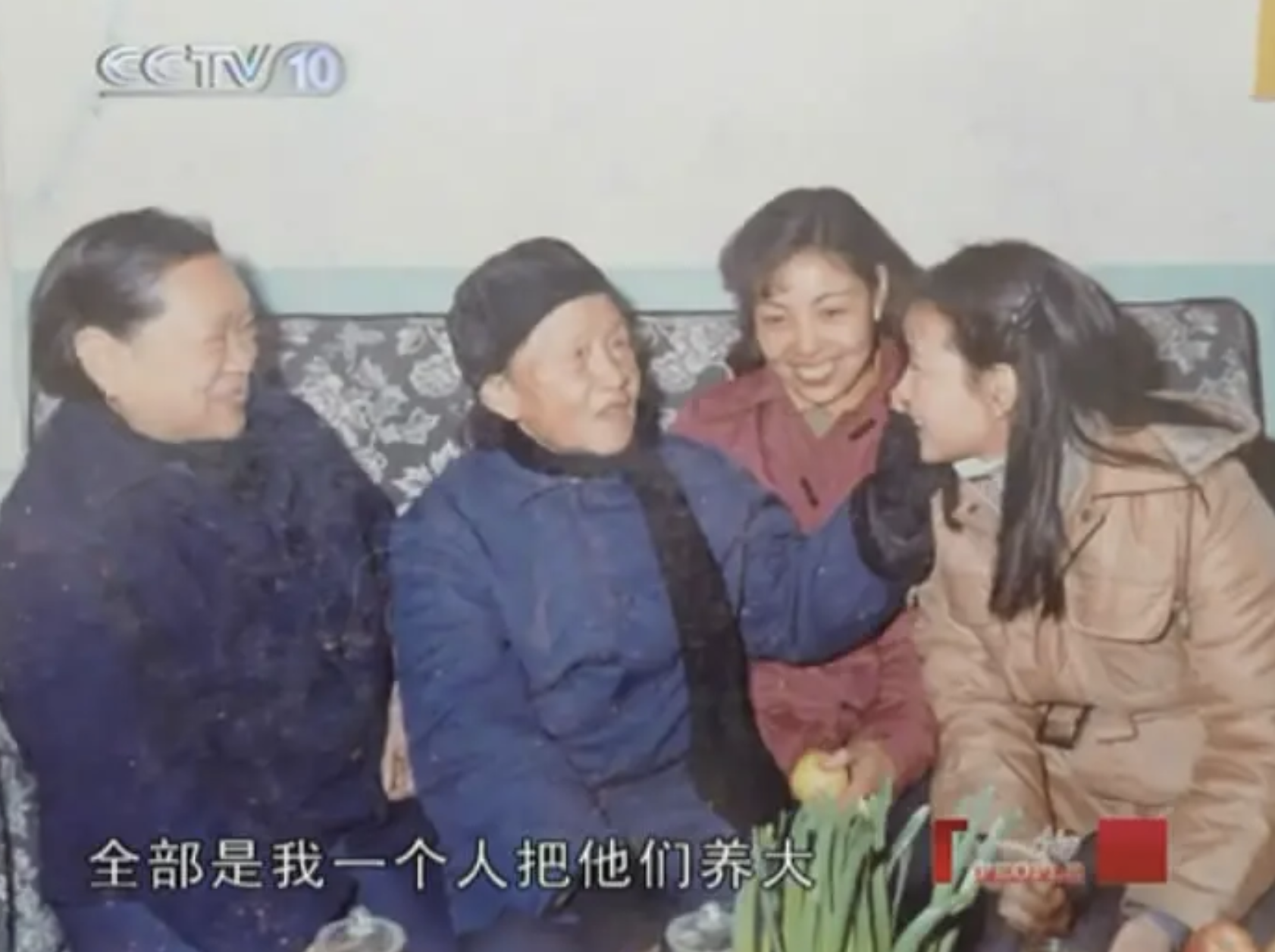 年近70的刘晓庆难得接受采访，貌美如青春玉女-摸鱼儿_词牌名