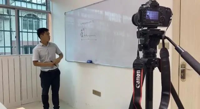 笔若传媒专访毕节市高考文理全科辅导第一人姜迅