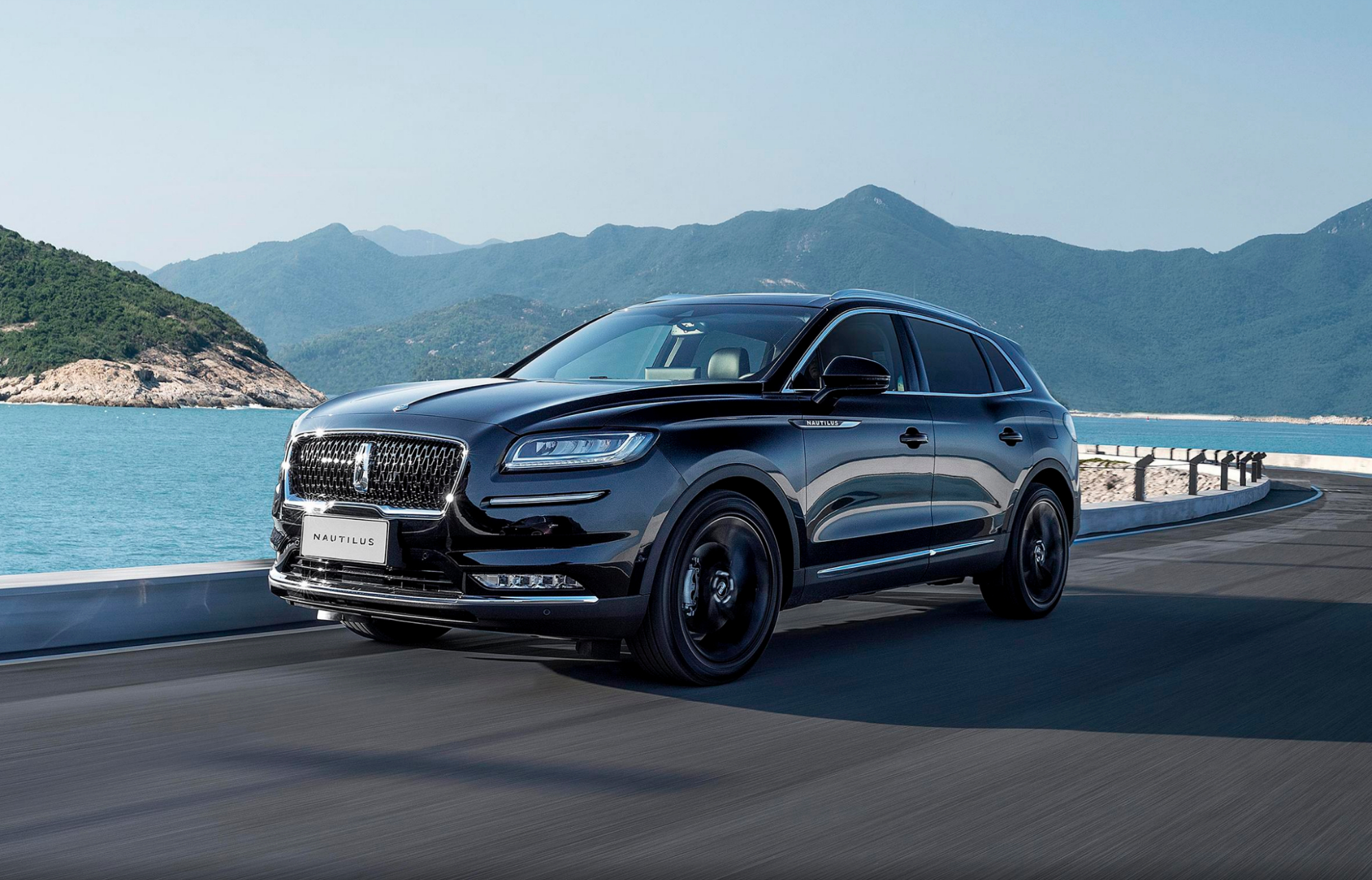 2.7t 8at 6v双涡轮,静谧性做到了极致,这款美系豪华suv值得买