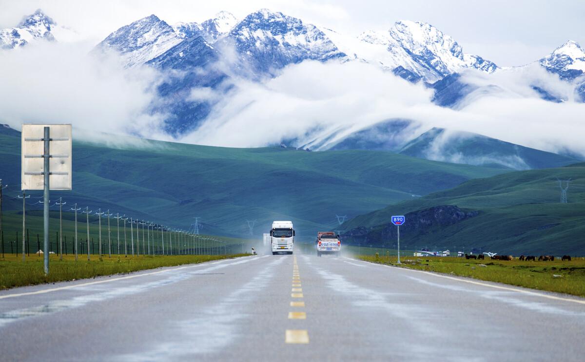 美丽道路风景图片图片