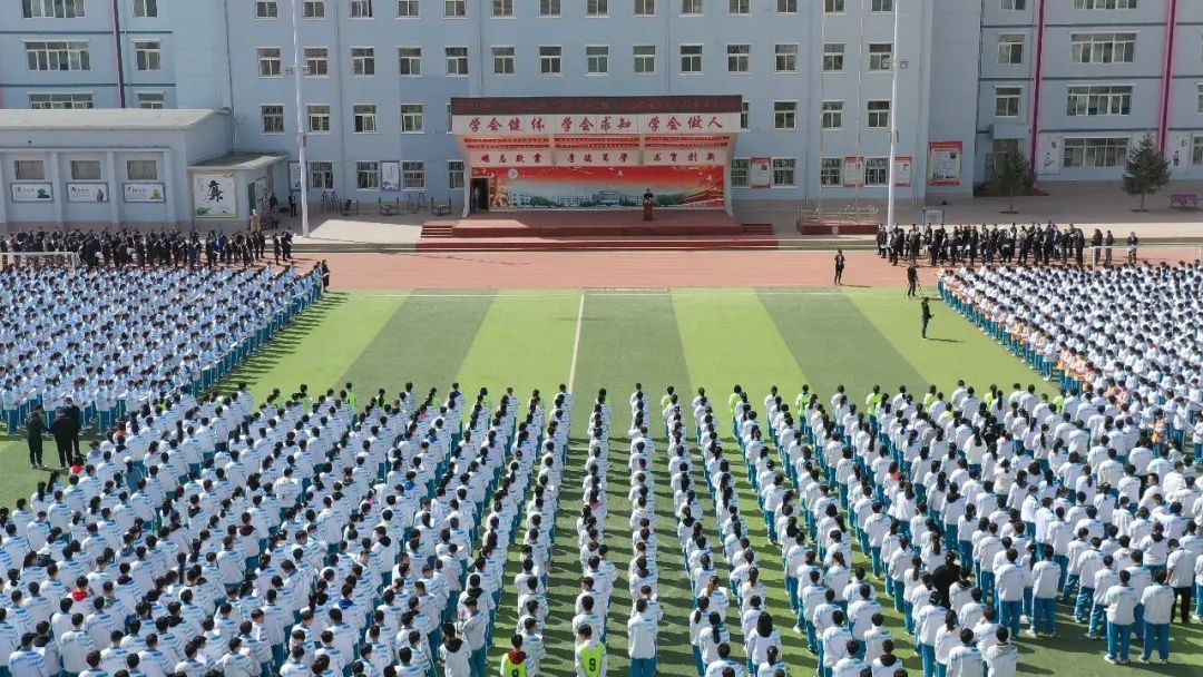 【书香金昌】金昌市一中:千人诵读传经典