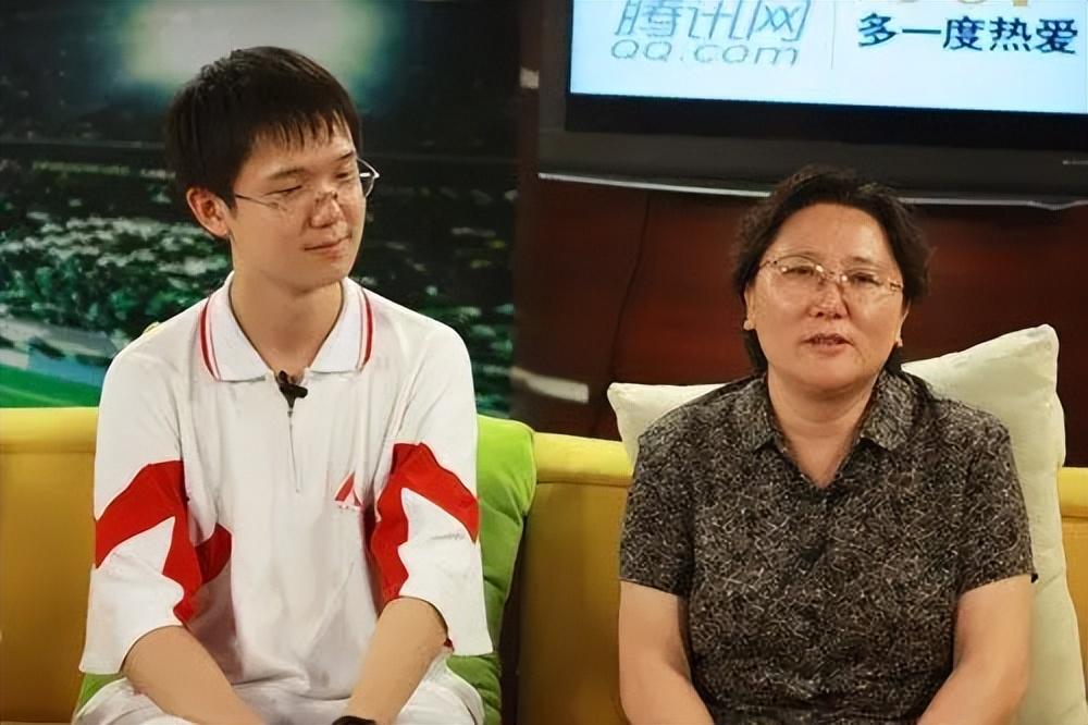 回顾2010年北京703分状元遭美11所名校拒绝毕业后他却万分感谢