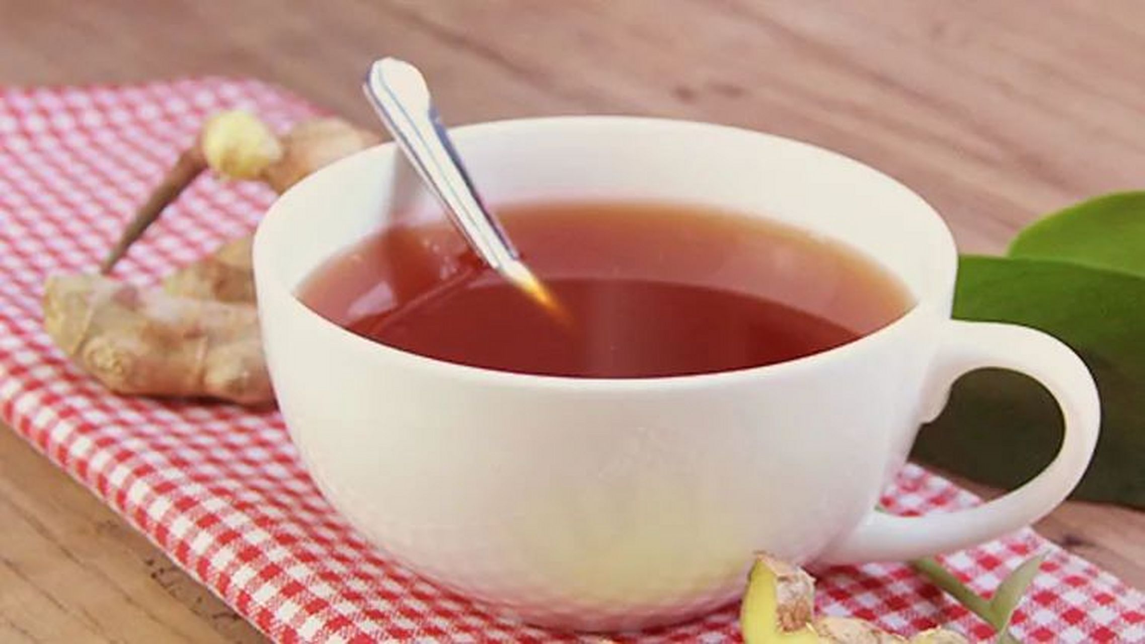 红糖姜水的5大功效与作用,红糖姜水怎么煮比较好 红糖姜水是一种传统