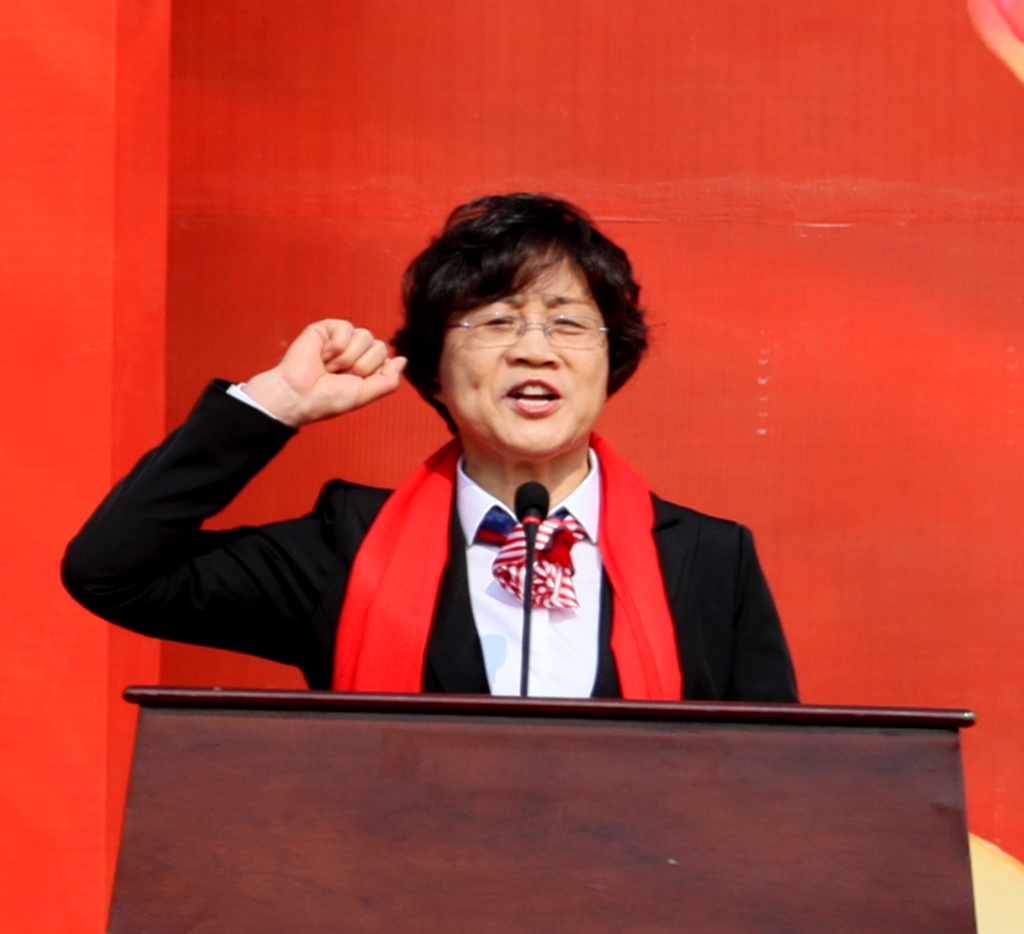 许昌高中2022百日鏖战决胜高考誓师大会点燃师生备战激情