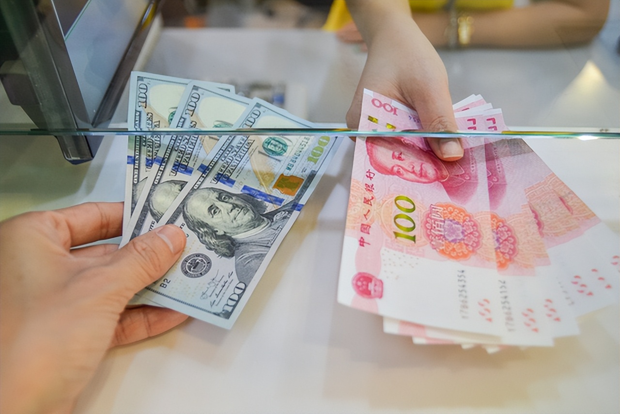 人民币破7.36?美元"左右为难",中国的"新名片"呼之欲出了