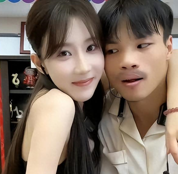嘴哥减肥健美（九十年代健美裤子图片） 嘴哥减肥健美（九十年代健美裤子图片）《九十年代 健美裤》 健身健美