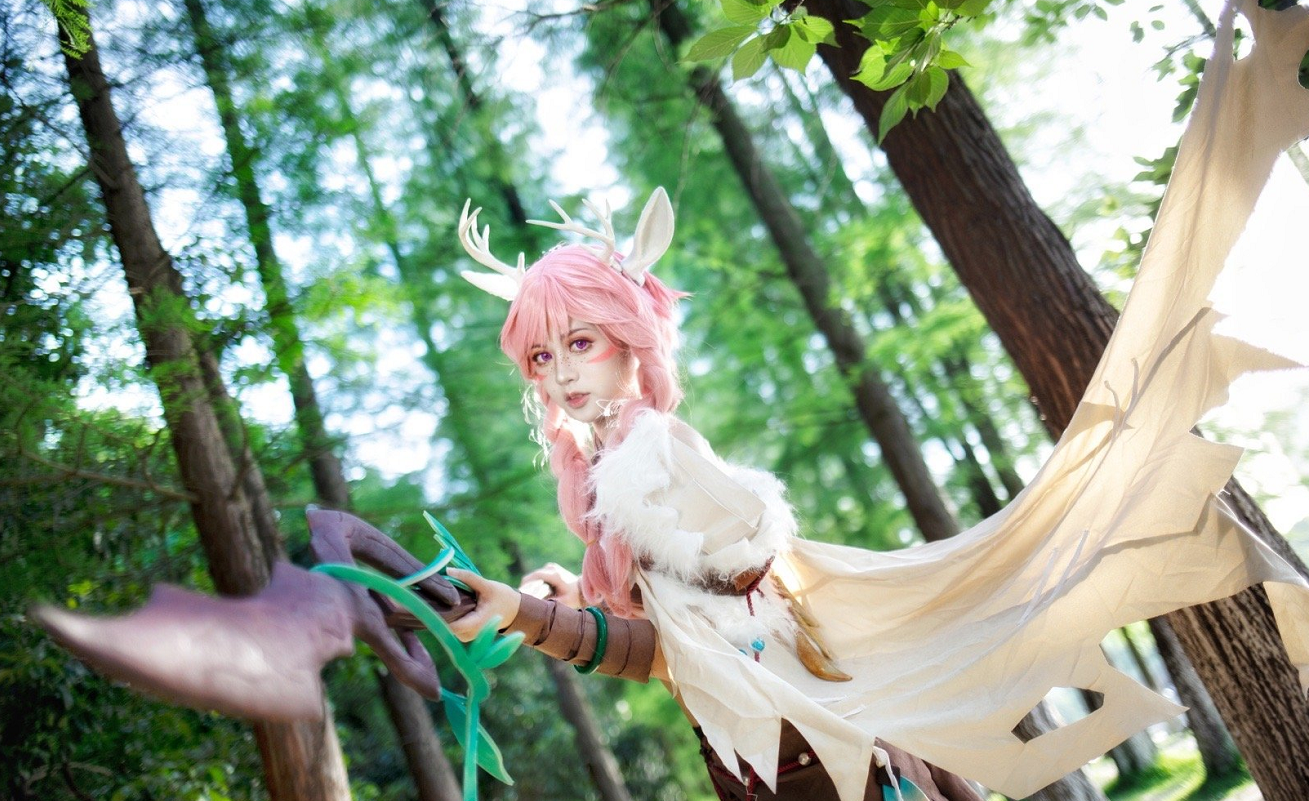 瑶瑶公主神级cos,遇见这样的游走位,打野难道不心动吗?