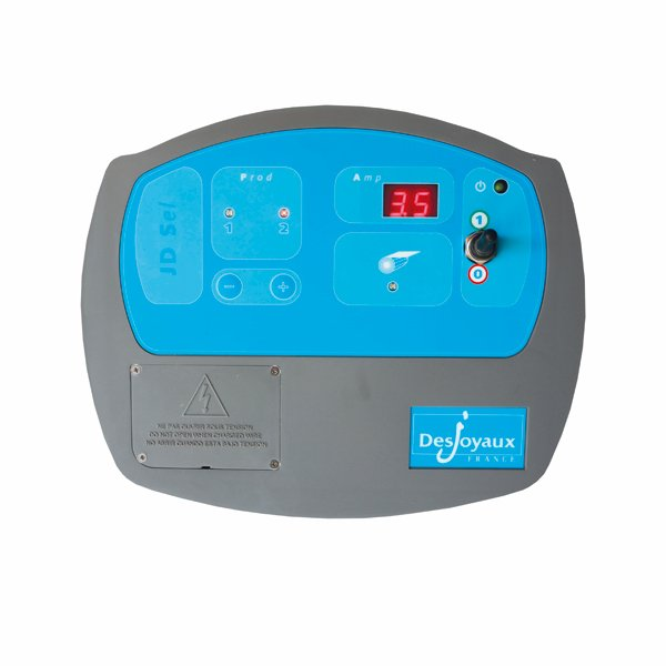 家用游泳池可以配哪些设备一起来看看