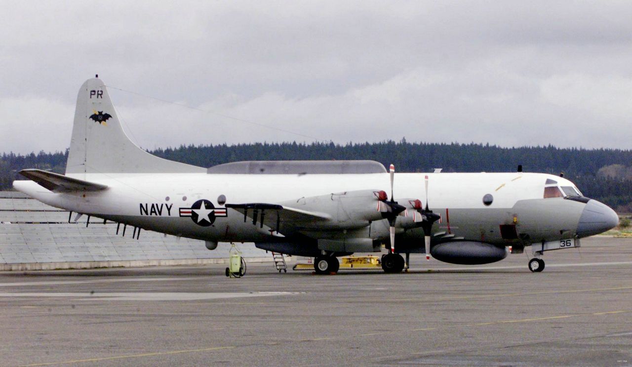 2001中美在南海撞机:美方道歉信六易其稿,美机被大卸八块