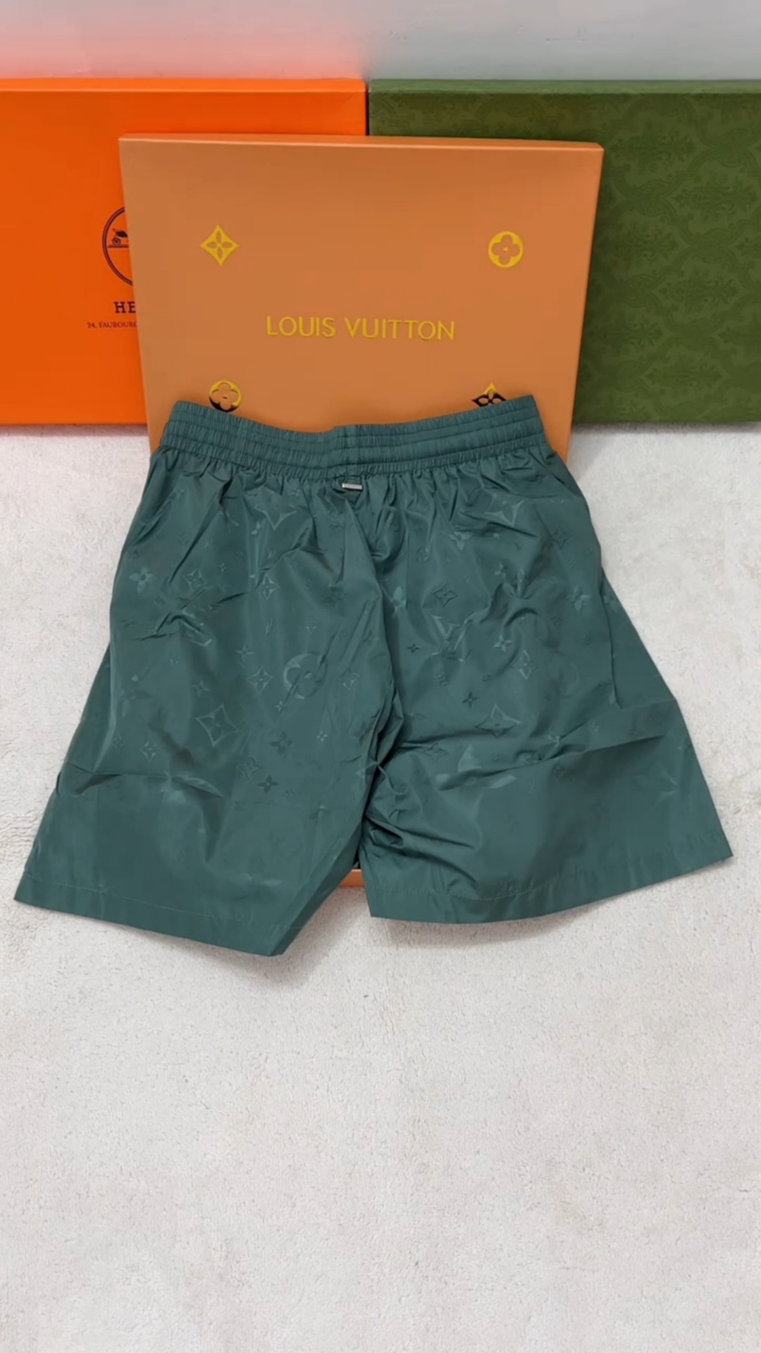 lv新款休闲沙滩裤开箱细节展示