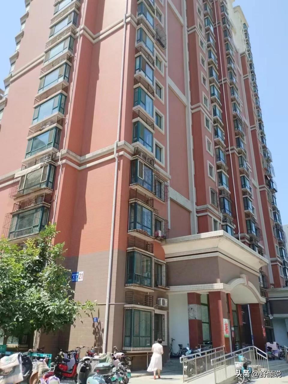 济南一小区女子坠楼身亡,同楼居民:当日她与丈夫发生了争吵  近日