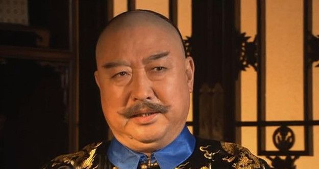 《大宅门》詹王爷的可敬很少有人知道,他活得坦荡,死得悲壮!