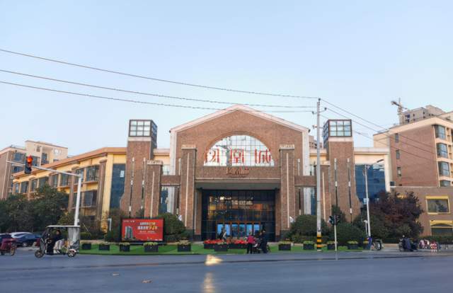 兰考县业主投诉凤凰城二期物业不作为?物业回应已全面整改