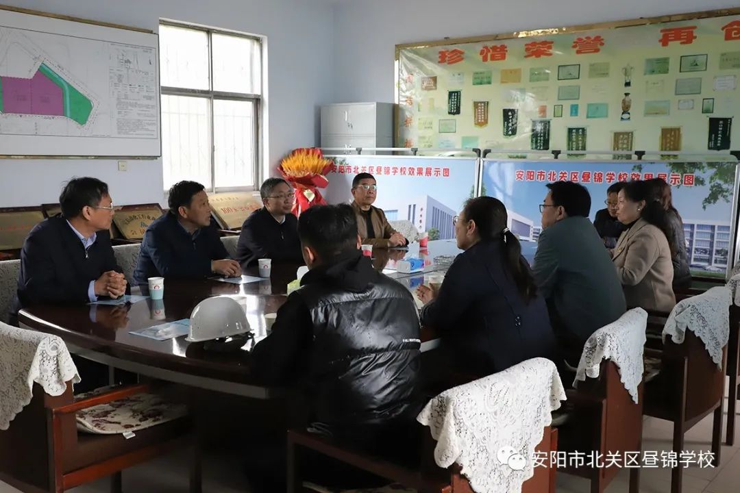 市领导刘建发到北关区昼锦学校开展调研工作