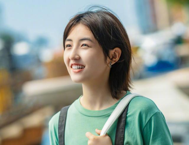 6位樱桃小嘴女星,古典美和"小鸡嘴"在一念之间