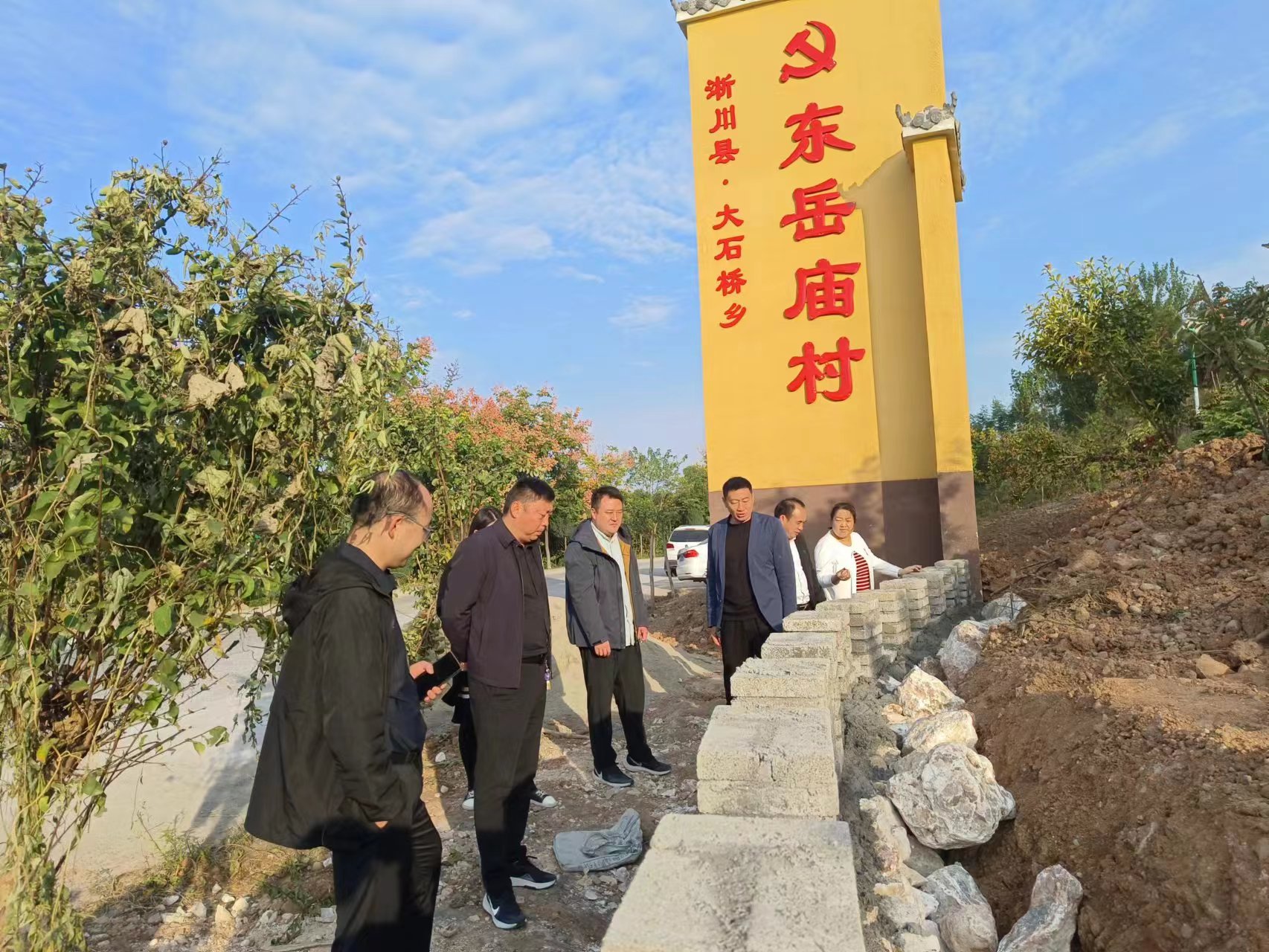 淅川县大石桥乡:发挥代表视察监督职能 增强人居环境整治实效