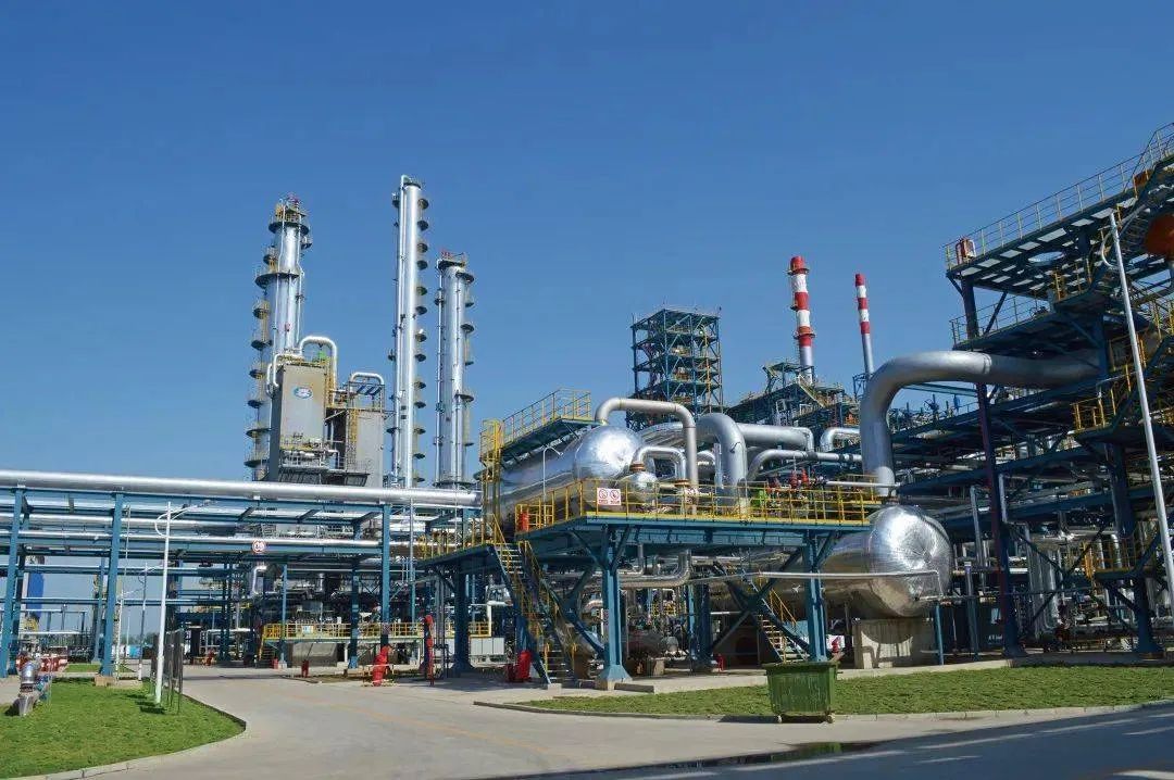 菏泽首富李湘平:营收1286亿,身家120亿,称环境保护是"红线"