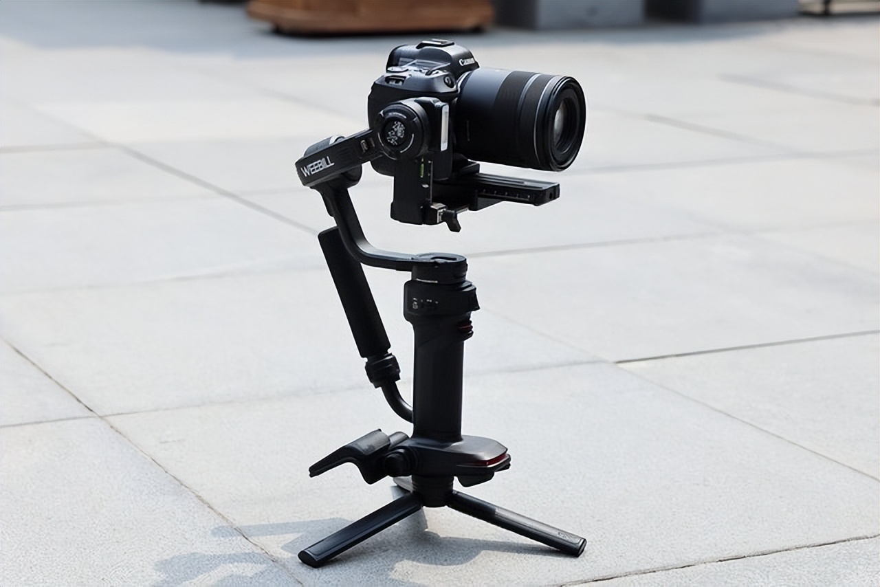 智云weebill3稳定器:轻量和便携性极佳的视频创作利器