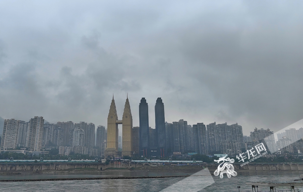 做梦梦到下暴雨涨水_重庆暴雨已致17条河流超警戒_暴雨过后涨水好钓鱼吗