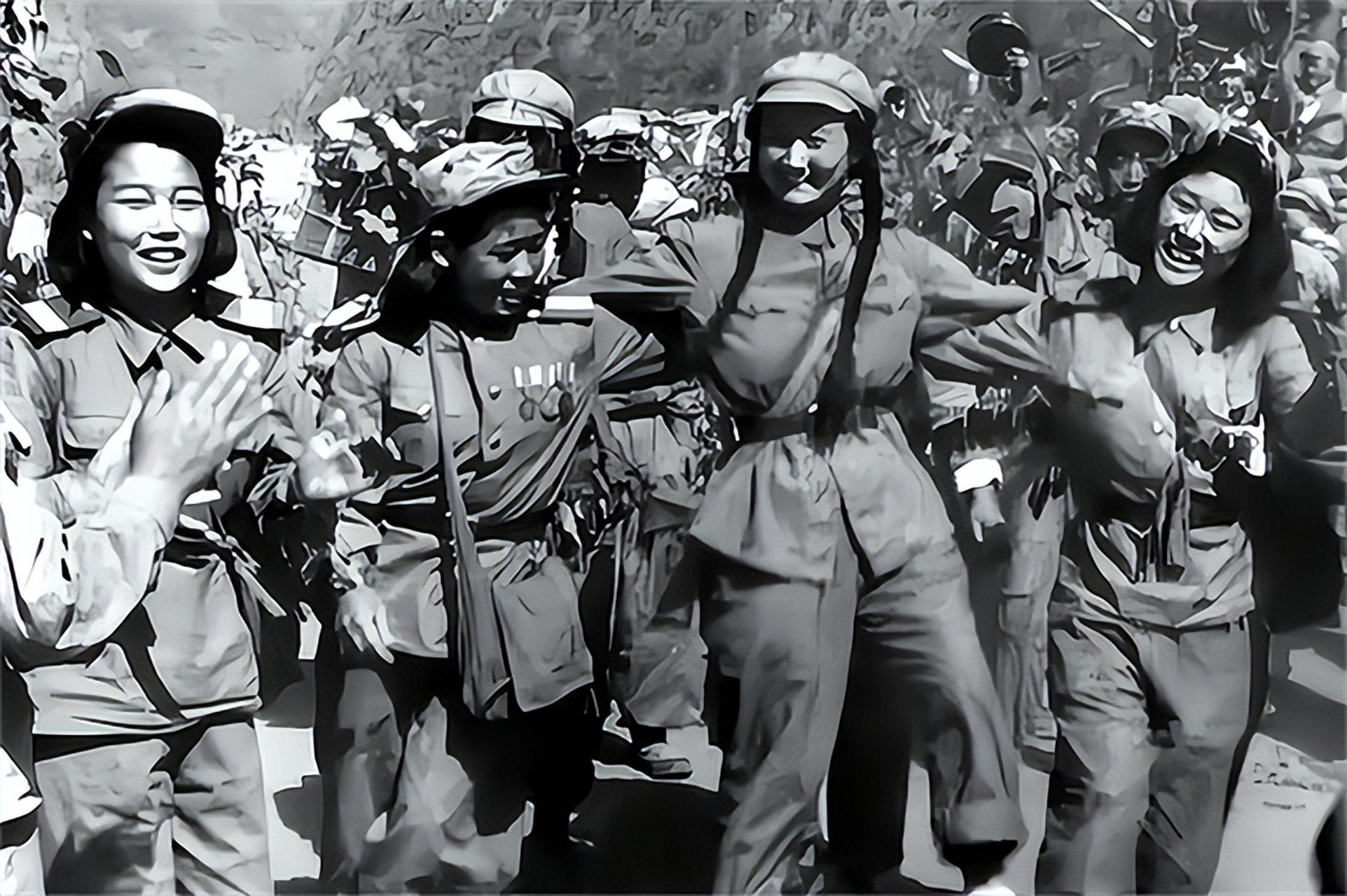 1951年,5名女志愿军战士,在抗美援朝战场离奇失踪.