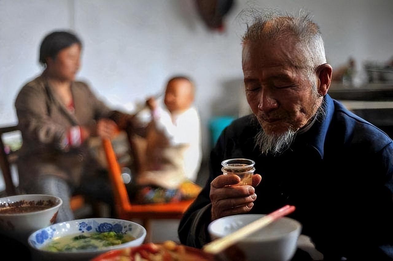 每天饭后喝点白酒