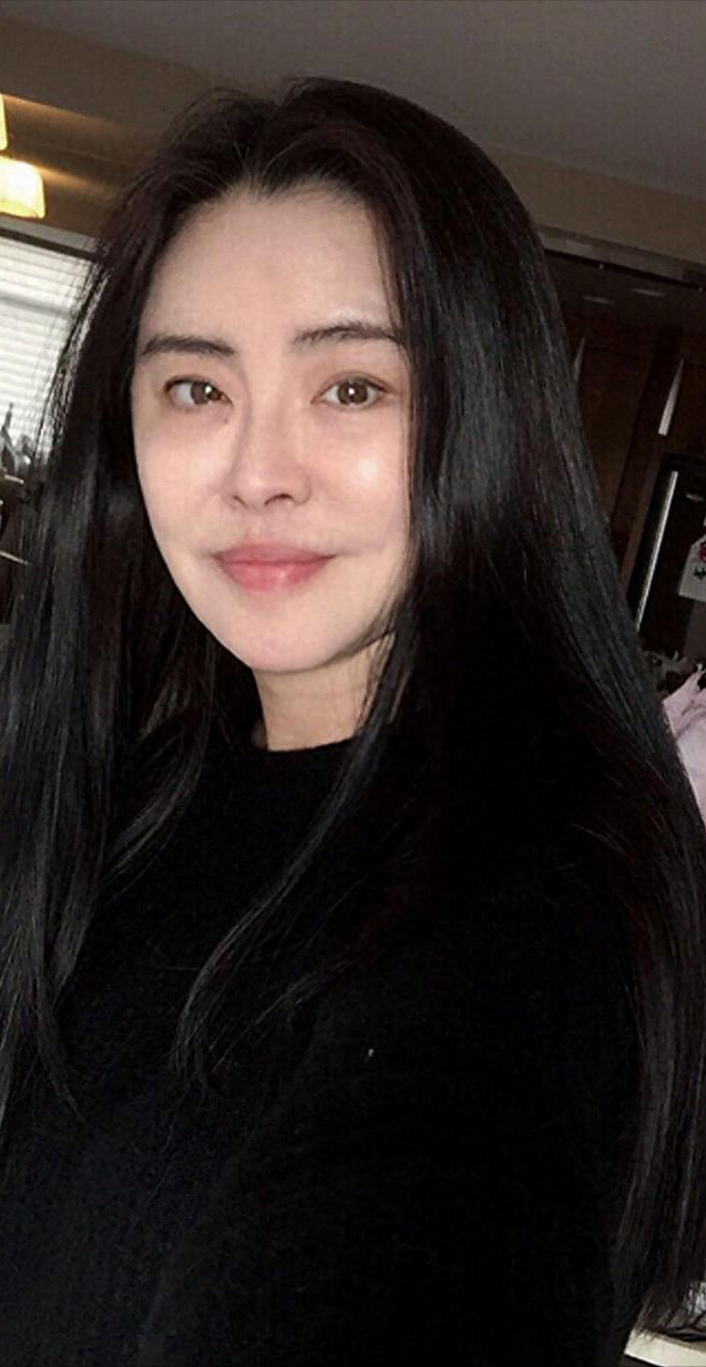 10个香港老牌女星如今年过半百的她们还是那样明艳动人吗