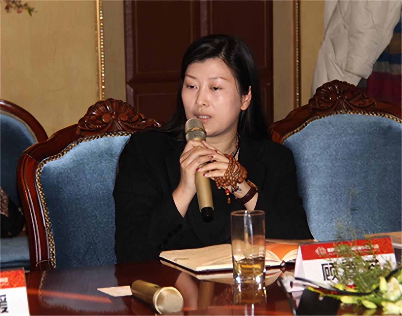 回顾常熟美女顾春芳:诈骗4个亿逃亡国外,不甘寂寞回国被判死刑