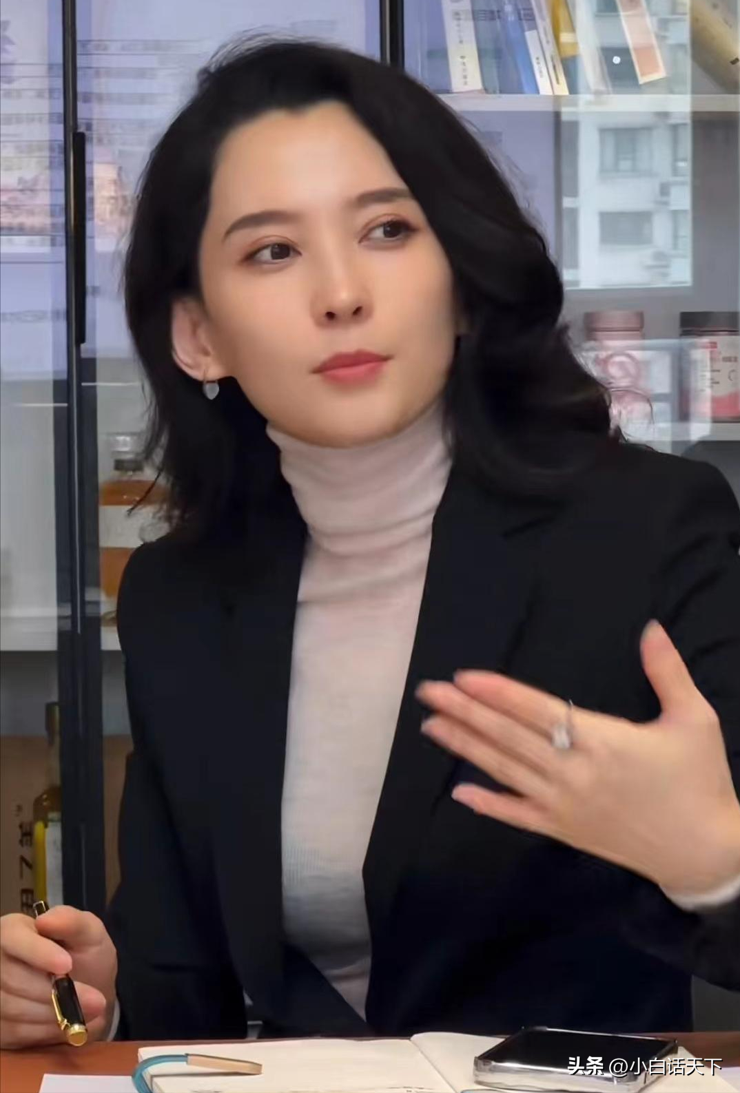 新疆最美网红李巧,抖音号曝光,早年曾参加过《非诚勿扰》