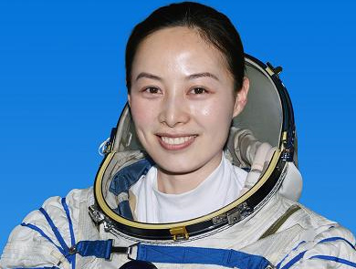 她为上太空,曾狠心拒绝丈夫生娃,这个"飞天女神"又美又飒