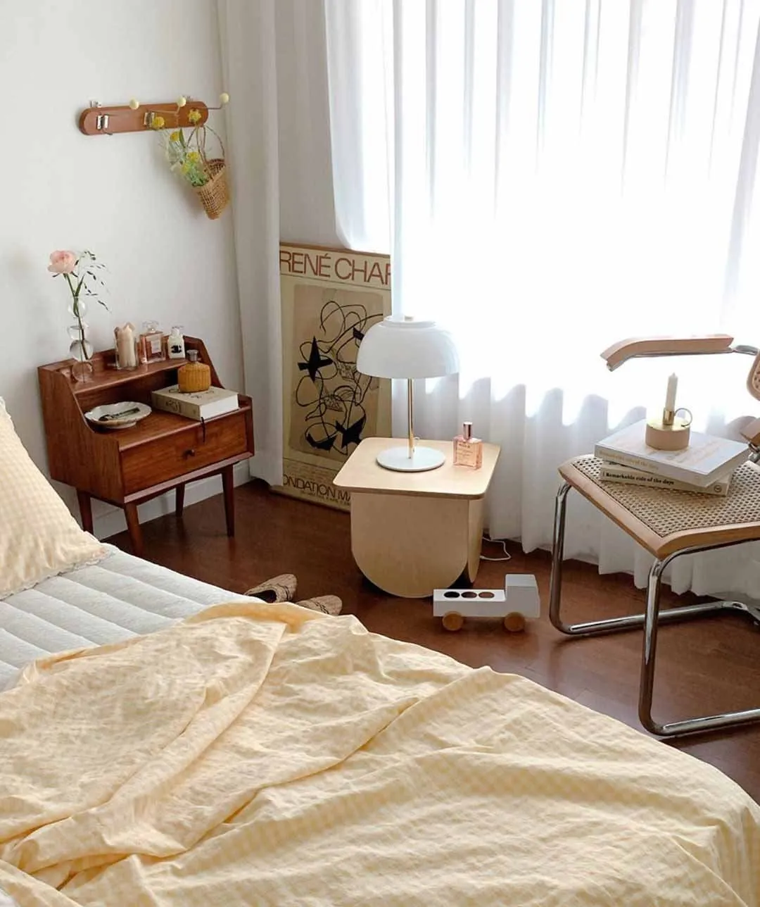 卧室别只放床,看了韩国主妇这几个细节,卧室又美又整洁