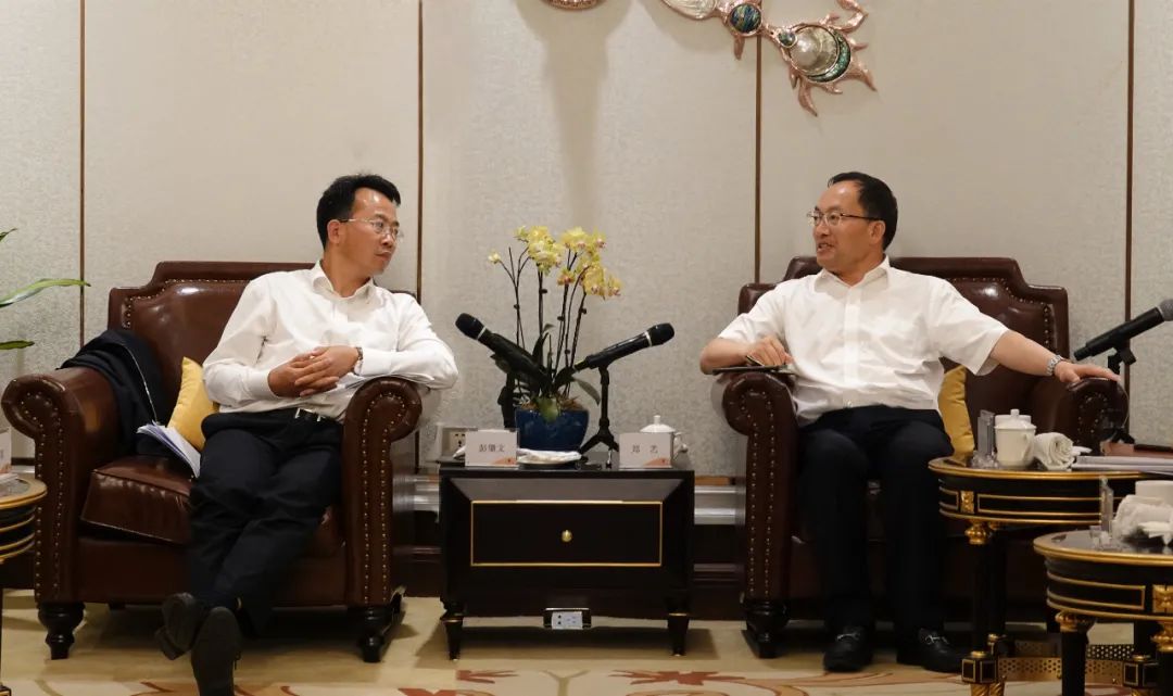 郑艺会见国家开发银行云南省分行行长彭肇文一行