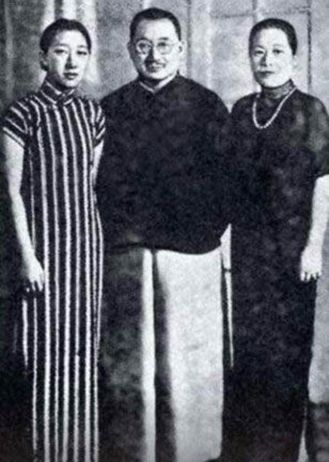 孔家大小姐一意孤行嫁穷小子,嫁妆用飞机拉到美国,最后幸福了吗