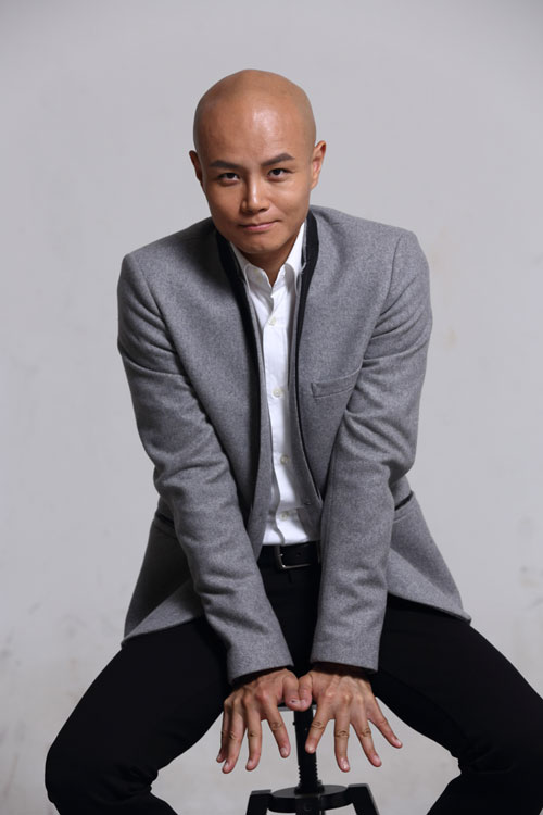 事实证明,"移居美国"的乐嘉,已经走上了另外一条康庄大道