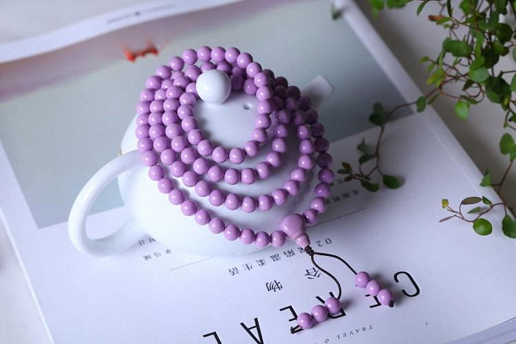 紫色云母石手串并没有什么特殊的功效
