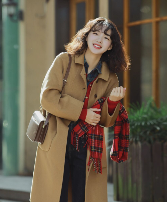 棕色大衣烂大街?学博主这样搭配,158cm也能穿出强大气场!
