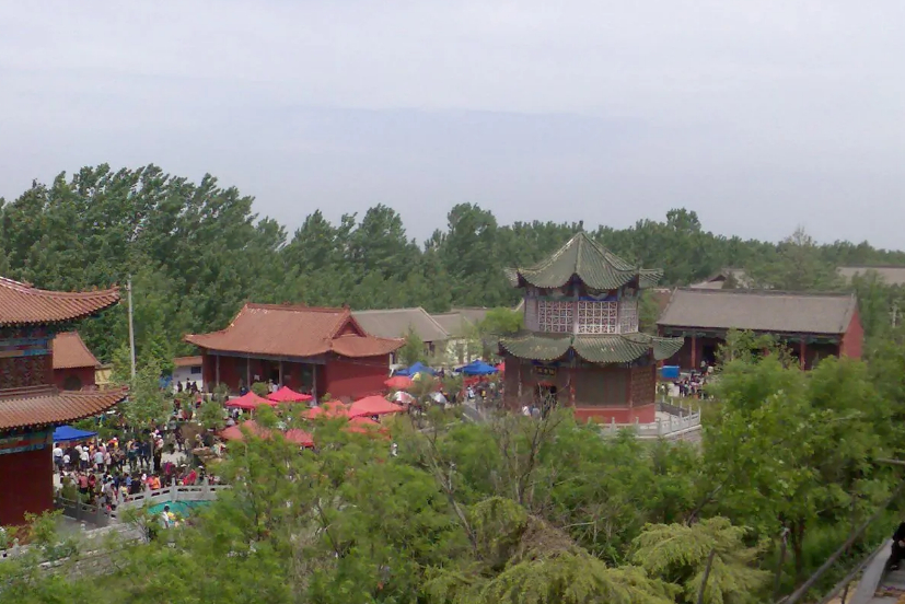 菏泽山脉景区走红,被誉为山东"小茅山",游客来了玩不够!