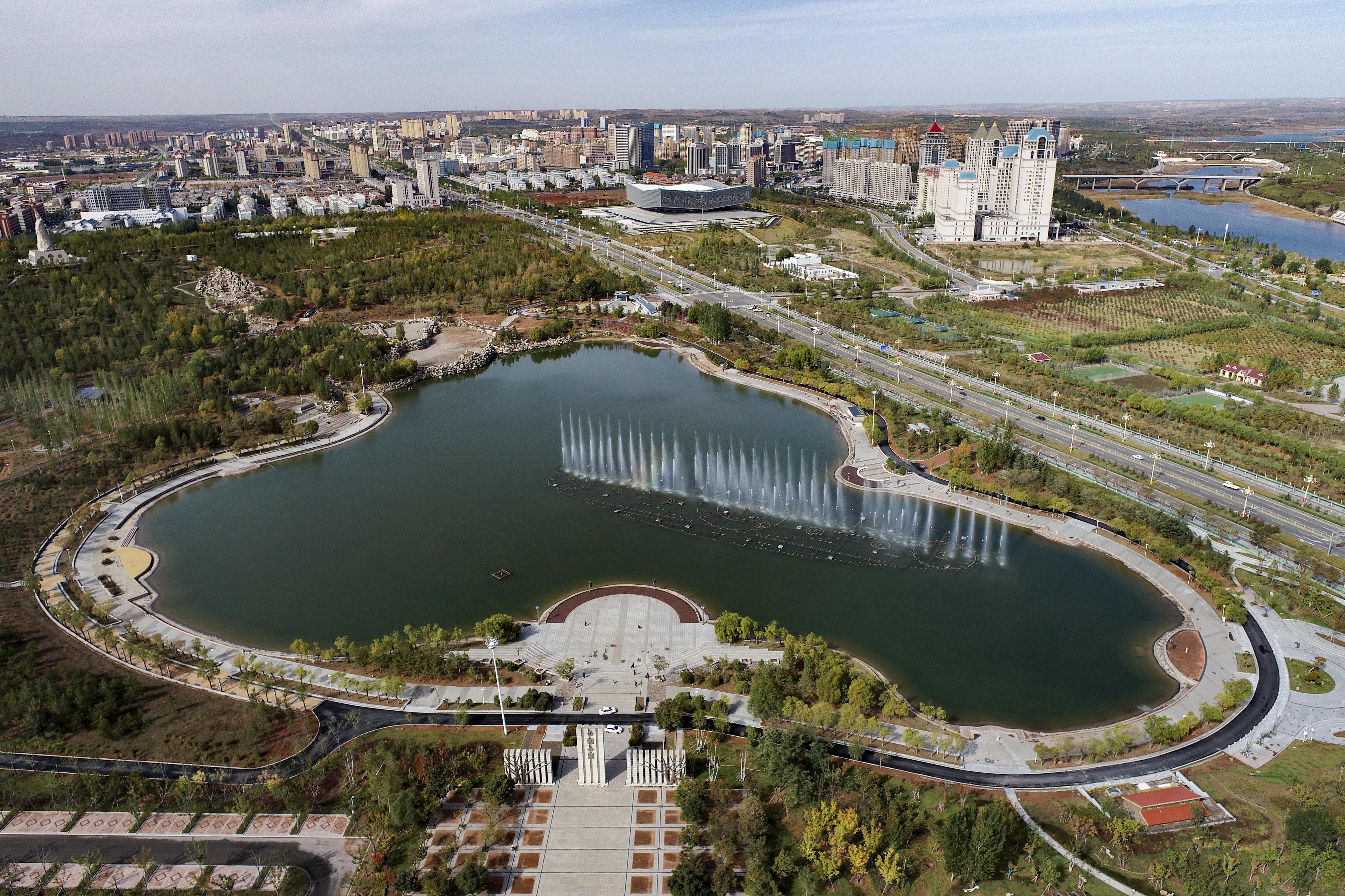 内蒙古伊金霍洛旗:推进疏干水综合利用 美化城市宜居环境