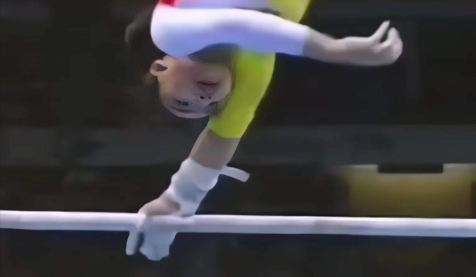 回顾被称为体操"璇美人"的刘璇,单臂大回环第一人,逆势夺金