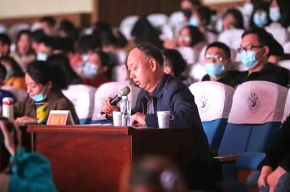 山西高校教授冯文勇不幸跳楼身亡,今年56岁