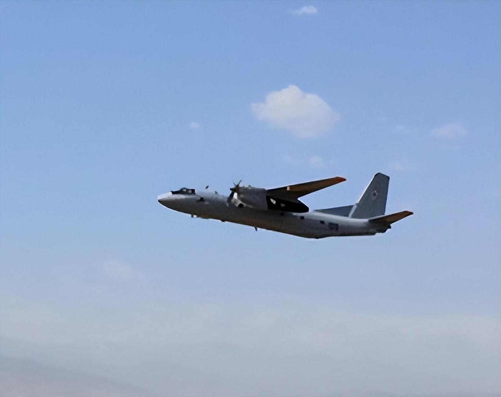 4架l-39c型高级喷气式教练机,于1972年捷克斯洛伐克的沃多霍迪公司